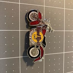Vintage Hard Rock Cafe Pin